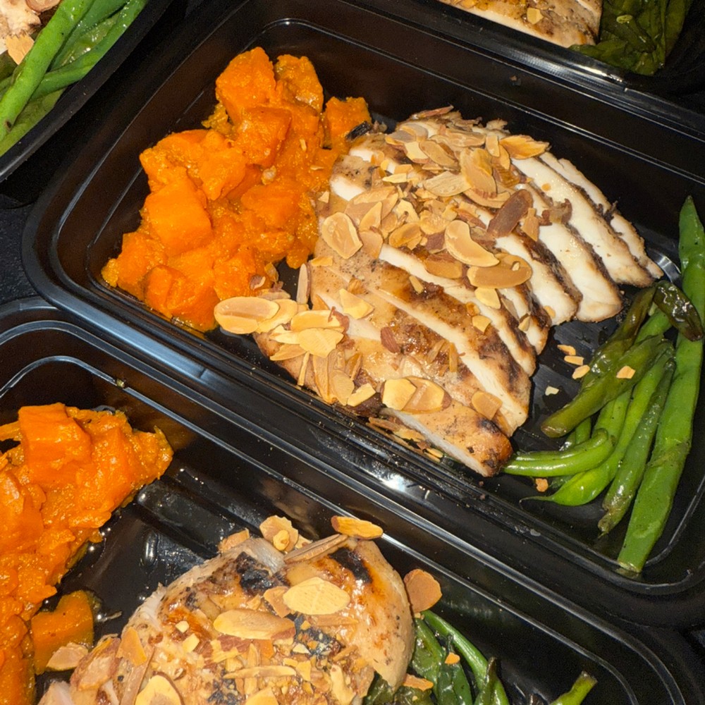 Maple Almond Chicken meal prep container