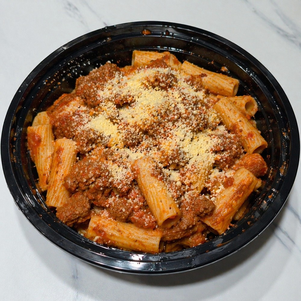 Beef Bolognese meal prep container