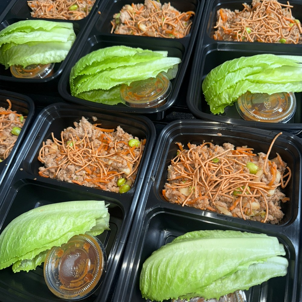 Asian Style Lettuce Wraps meal prep container